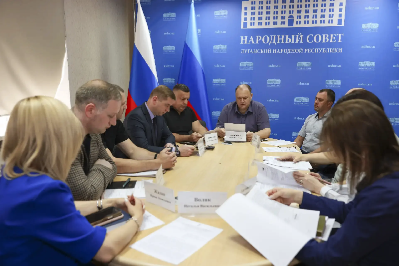 В Народном Совете ЛНР обсудили механизм субвенций для контроля цен на местах