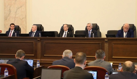 Региональные депутаты предложили внести изменения в федеральное законодательство