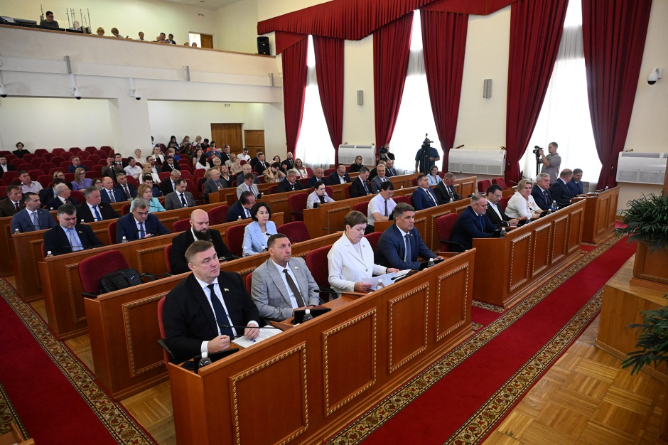 Парламент Дона инициирует программу правовой поддержки родителей, стремящихся вернуть детей