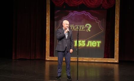 Таймураз Тускаев: Юбилей Русского театра в Осетии совпал с Годом единства народа России