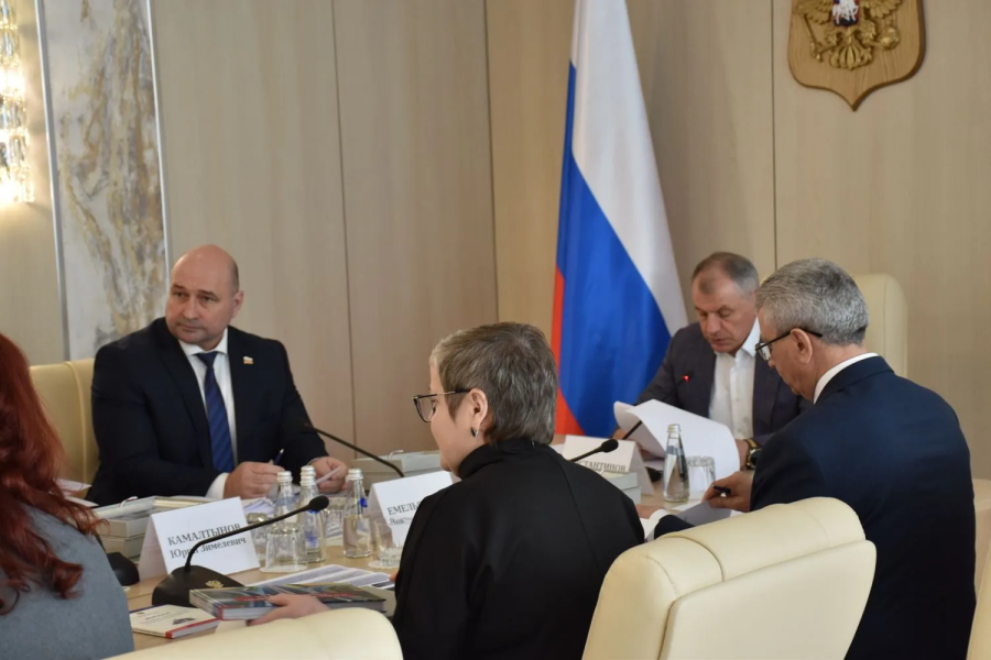 Комиссия Совета законодателей РФ в Симферополе: интеграция в единое правовое пространство переходит в фазу системной настройки
