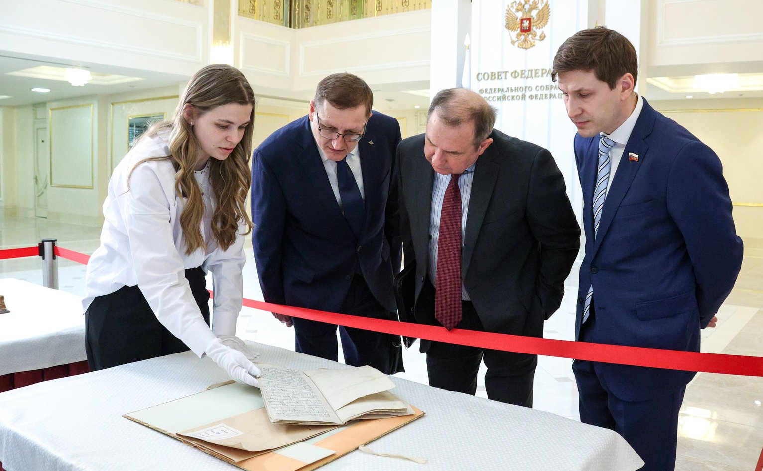 Юрий Петров.Мы должны постоянно вспоминать, откуда мы родом