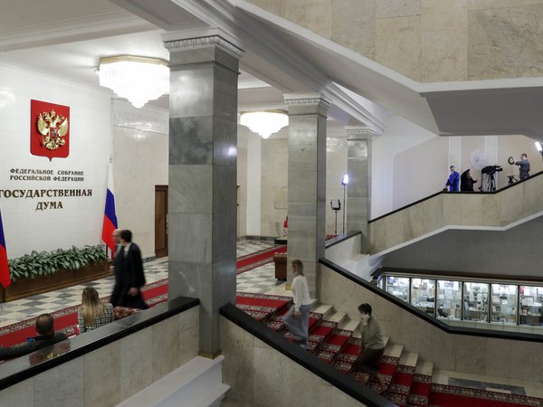 Госдума приняла четыре новых закона о поддержке участников СВО и их семей