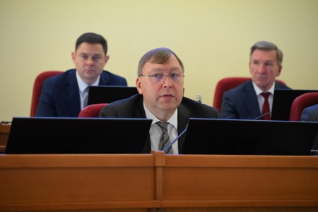 Председатель донского парламента  Александр Ищенко прокомментировал новые налоговые поправки на Дону