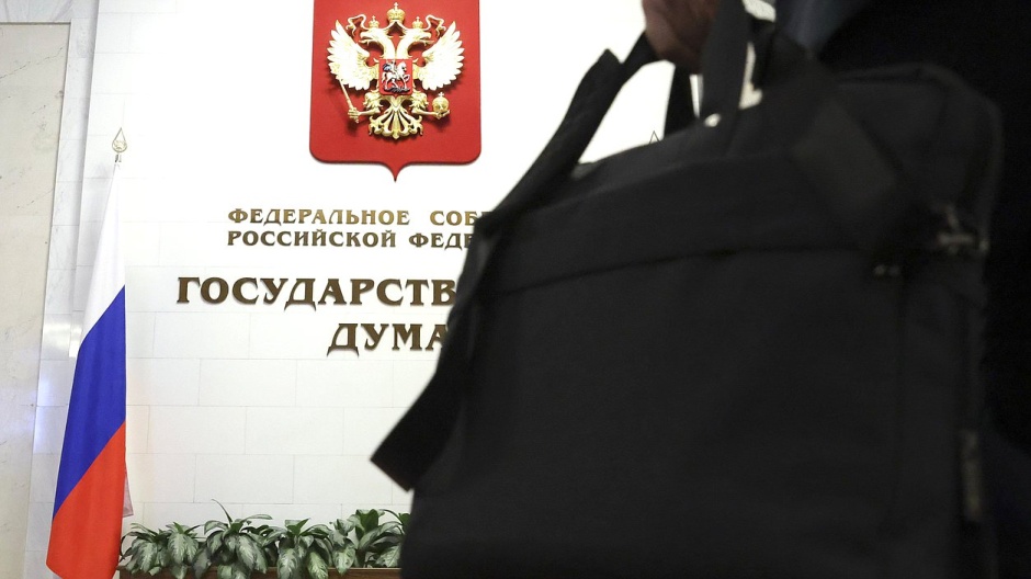 Регионы смогут быстрее закрывать потребности в товарах: законопроект об упрощении закупок направлен в комитет Госдумы