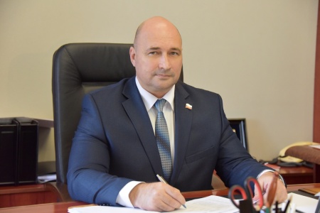 Председатель ЮРПА  Владимир Немцев поздравляет с Днём рождения Председателя Законодательного Собрания Ростовской области Александра Ищенко